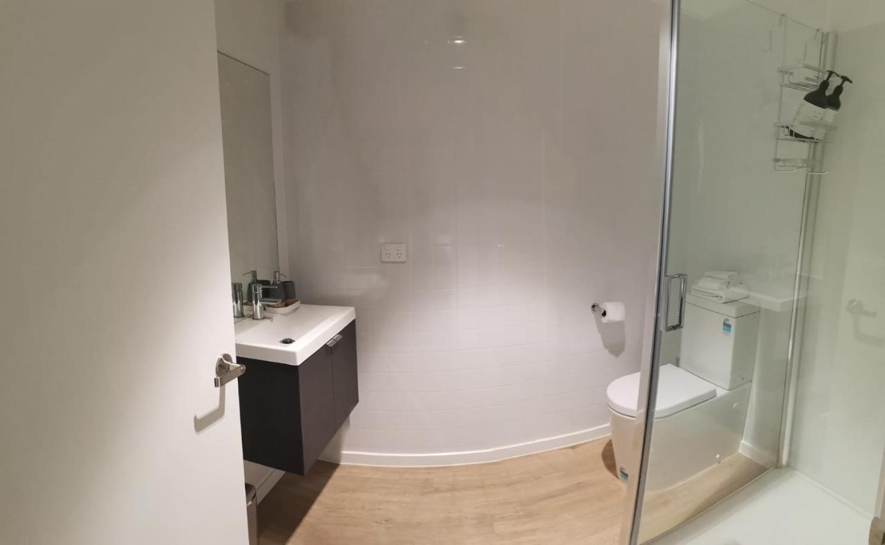 Queenstown Central - Walk To Town - Free Parking - Wifi And Smart Tv - Gym Kültér fotó